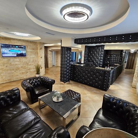 Olympic Wellness & Spa Hotel Belgrado Buitenkant foto