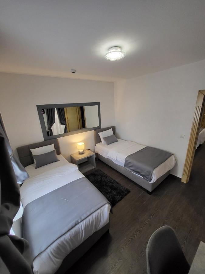 Olympic Wellness & Spa Hotel Belgrado Buitenkant foto