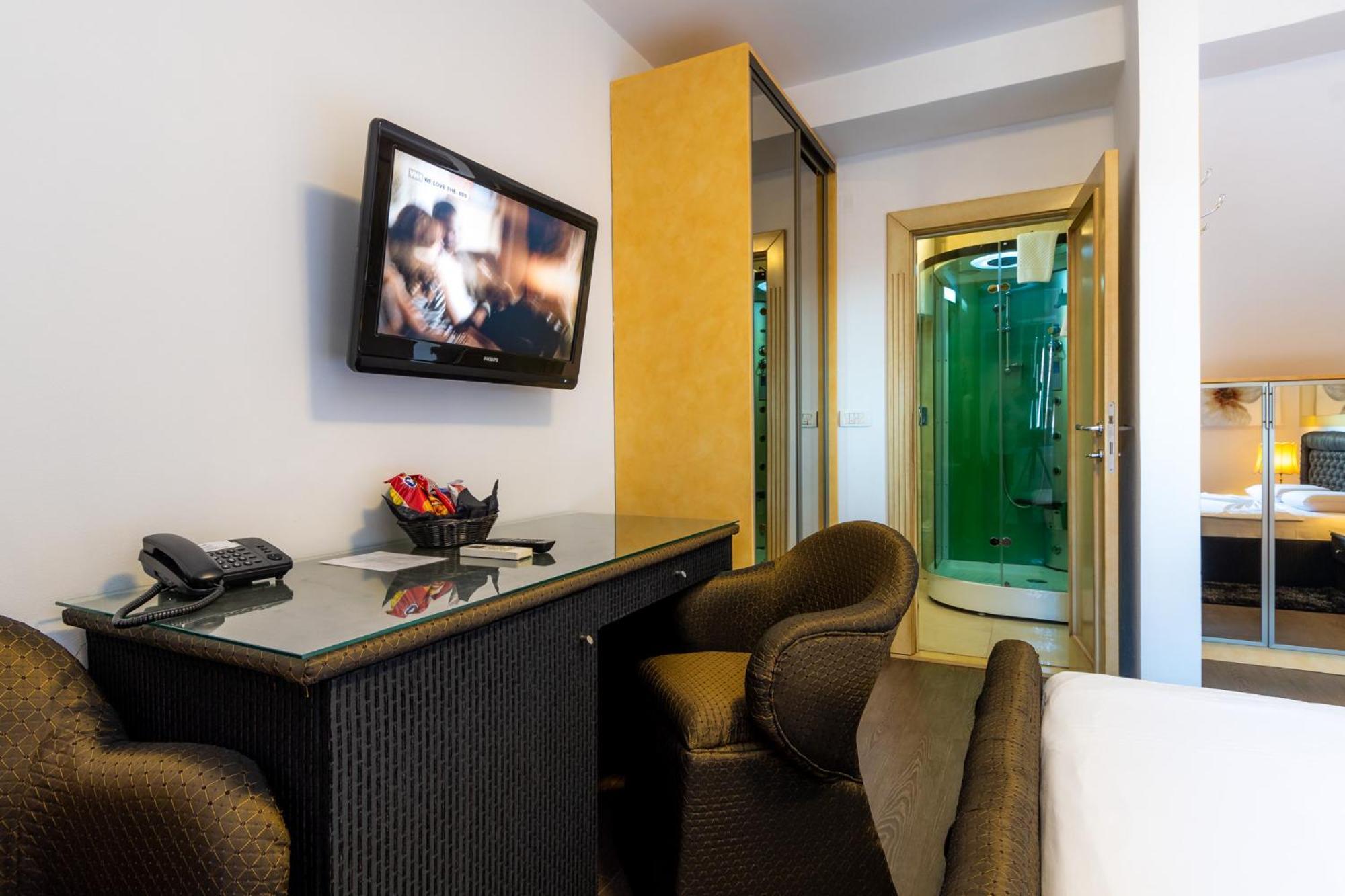 Olympic Wellness & Spa Hotel Belgrado Buitenkant foto