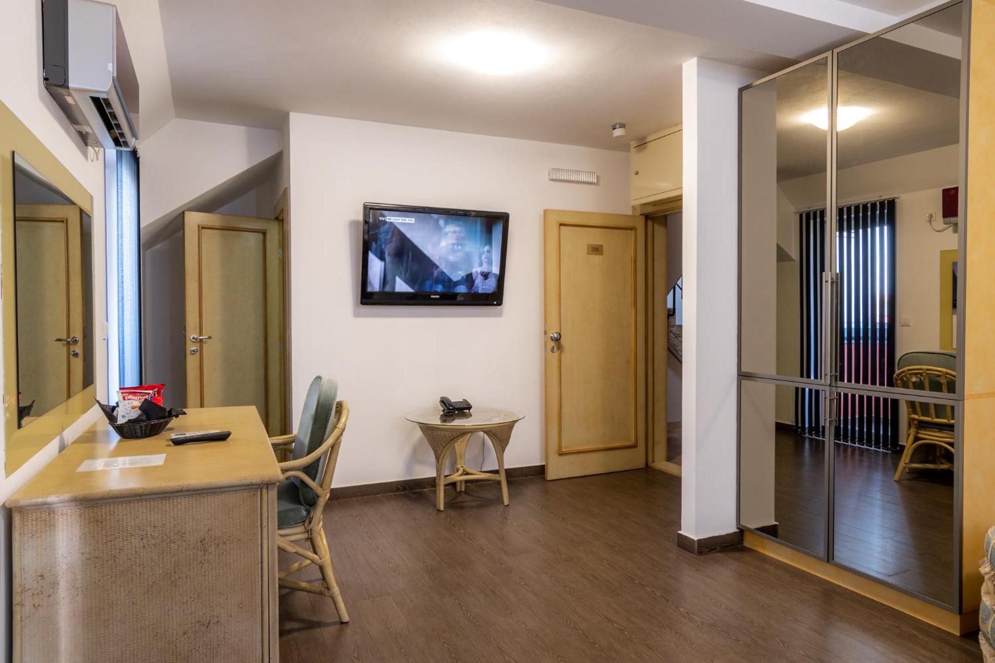 Olympic Wellness & Spa Hotel Belgrado Buitenkant foto