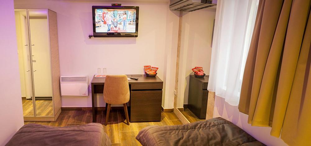 Olympic Wellness & Spa Hotel Belgrado Buitenkant foto